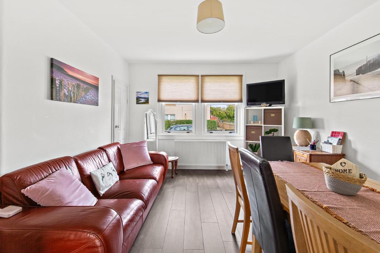 Cosy 2-Bdr Apartment & 15 Minutes To Edinburgh By Train & Free Parking Prestonpans المظهر الخارجي الصورة