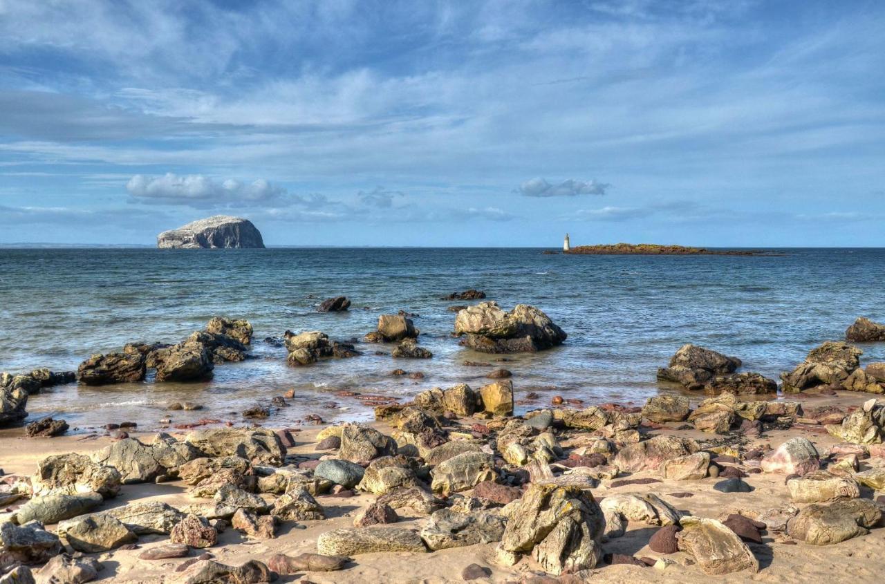 Cosy 2-Bdr Apartment & 15 Minutes To Edinburgh By Train & Free Parking Prestonpans المظهر الخارجي الصورة